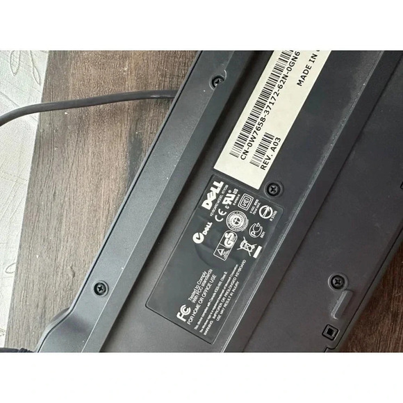 USB plug in Dell RT7D50 Keyboard - Picture 5 of 6